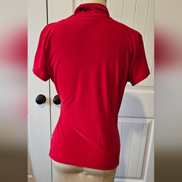 Red top - Picture 2 of 3